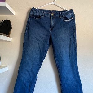 TOMMY HILFIGER JEANS